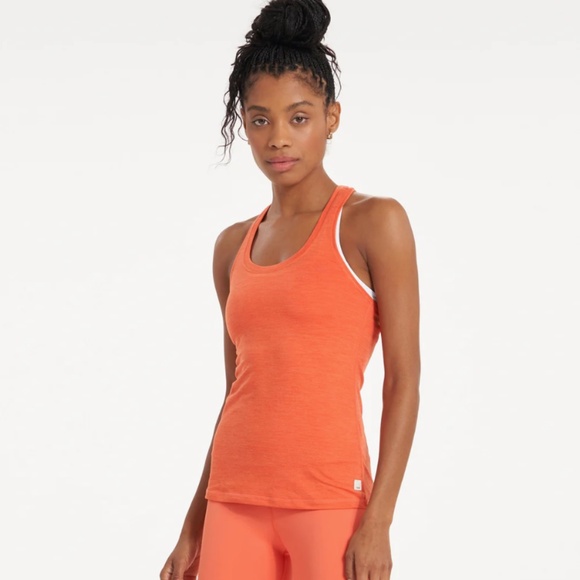 Vuori Lux Performance Tank - Picture 1 of 3